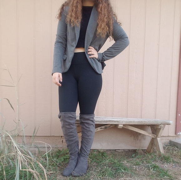 Merona Jackets & Blazers - 🦋3for$22 Dark Gray Grey Blazer with pockets